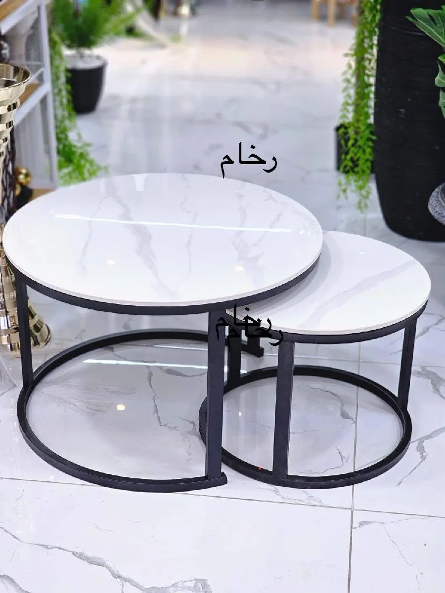 طاولة وسط رخام