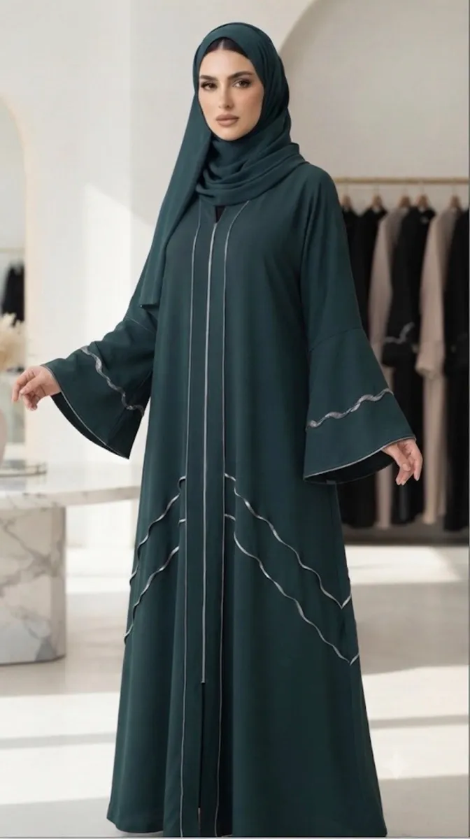 عباءة مميزة