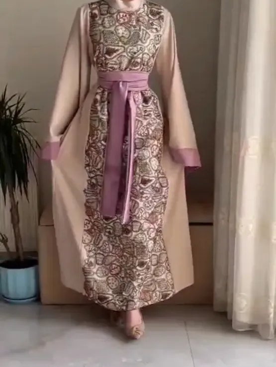 فستان تطريز