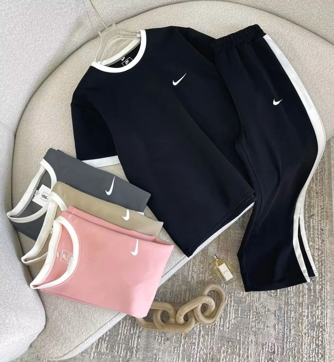 ترينج Nike